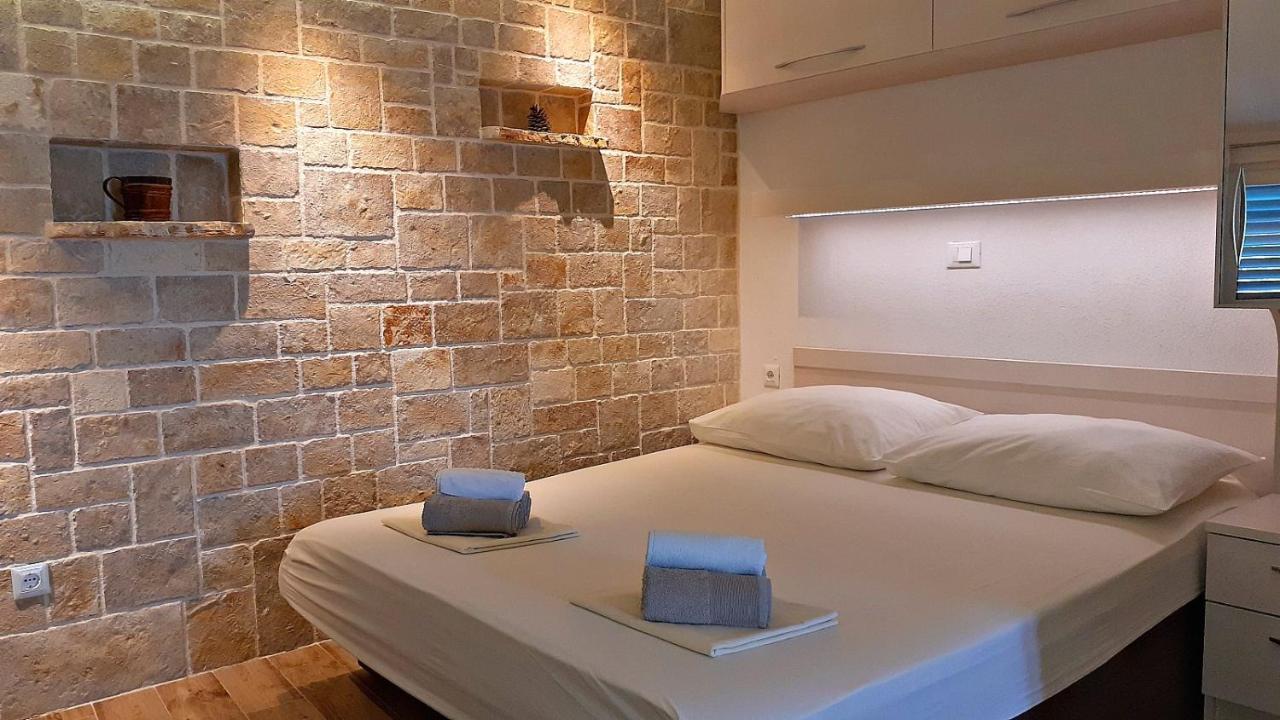 شقة Stone House Bonaca Baška Voda المظهر الخارجي الصورة