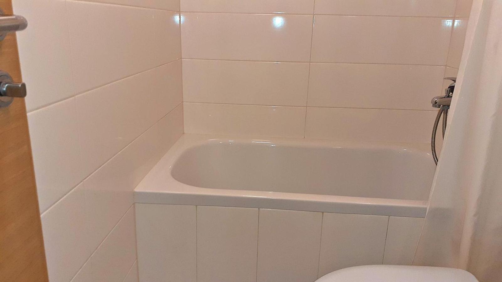 شقة Stone House Bonaca Baška Voda الغرفة الصورة